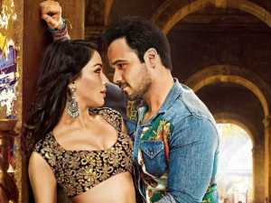 Emraan-Hashmi-and-Humaima-Malik