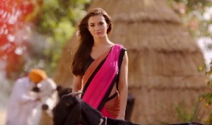 amy jackson in sari pink