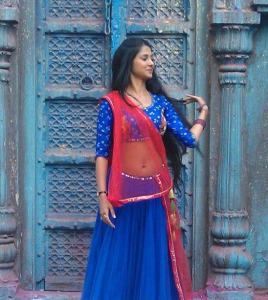 Jennifer-Winget-in-chaniya choli