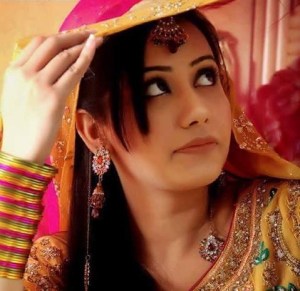 Indian woman in traditional dress