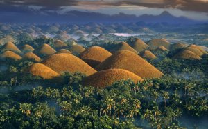 chocolate-hills-PHIL